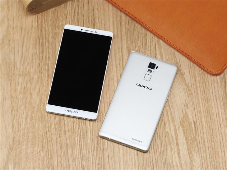 十年誠品全金屬續(xù)航大咖OPPO R7 Plus 